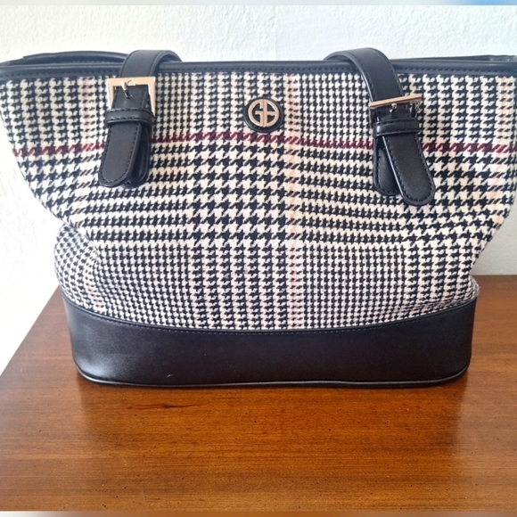 Giani Bernini Black and White Plaid Tote Shoulder Bag - Picture 2 of 11